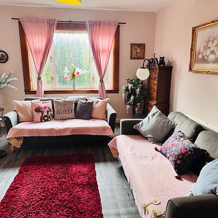 רוסית Park Road Holiday Home מראה חיצוני תמונה